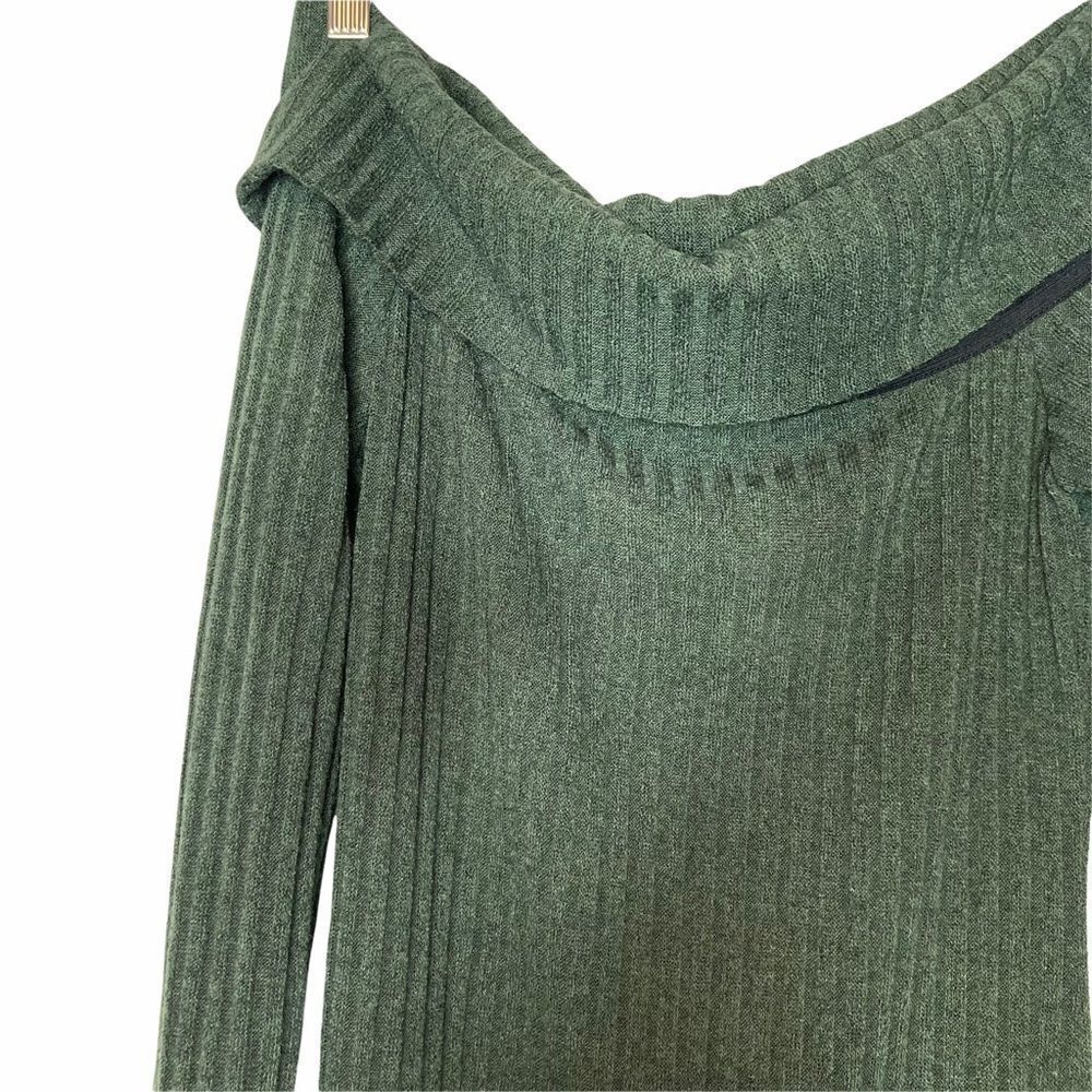 FOREVER 21 | Ribbed Knit Off Shoulder Mini Dress - Picture 3 of 6